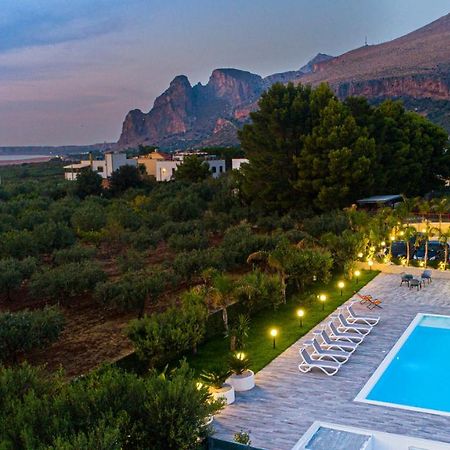 L' Arcobaleno B&B 카스텔루치오 외부 사진