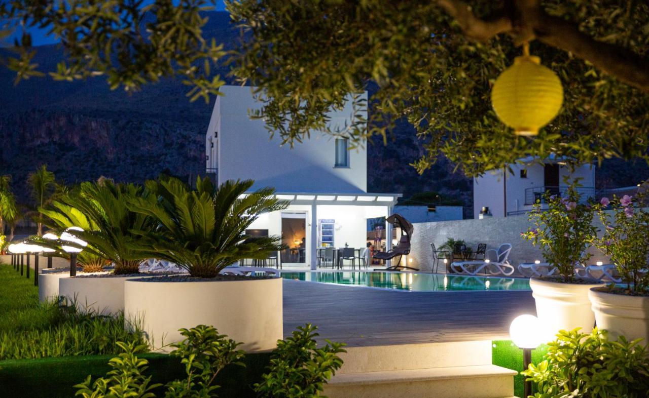 L' Arcobaleno B&B 카스텔루치오 외부 사진