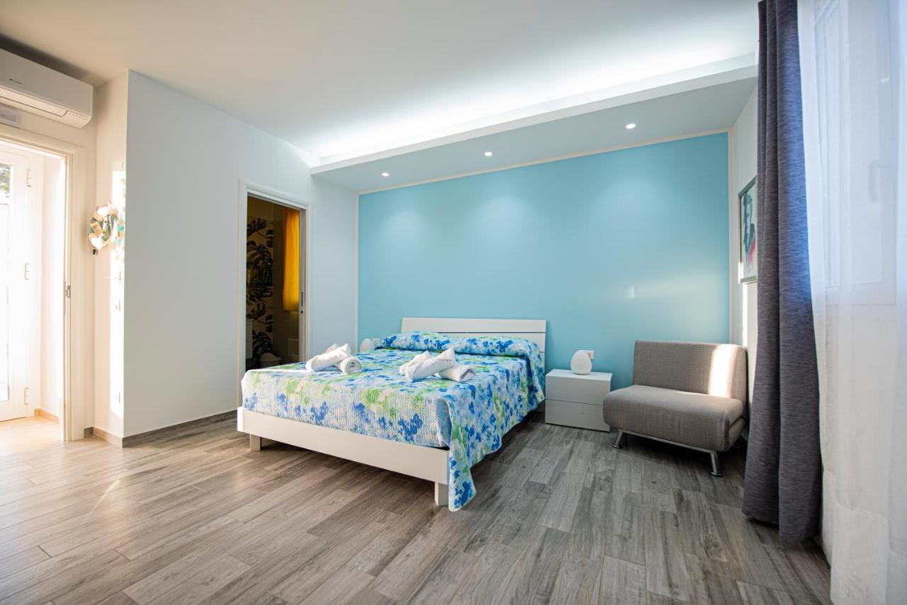 L' Arcobaleno B&B 카스텔루치오 외부 사진